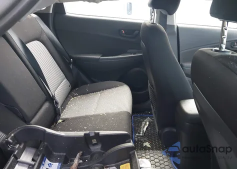 2018 Hyundai Kona Se из США, поврежденный, VIN KM8K12AA2JU079086